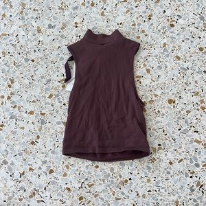 ZARA LIMITLESS CONTOUR COLLECTION FUSHIA TURTLE NECK CROP TOP